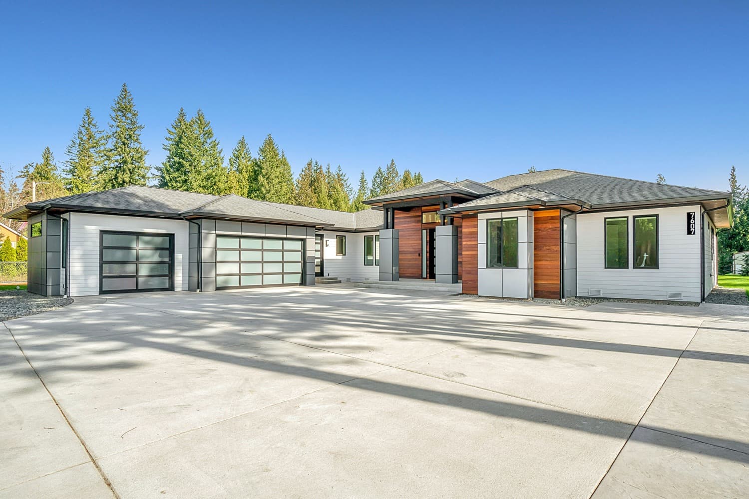 Driveway & Concrete Cleaning